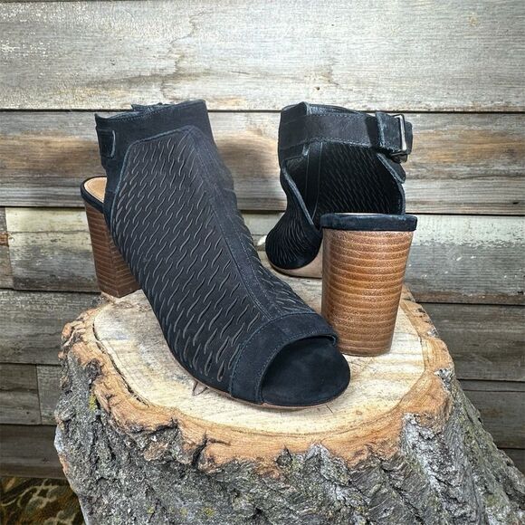 Antonio Melani Black Suede Peep Toe Slingback Heel sz 6.5 - Picture 2 of 7